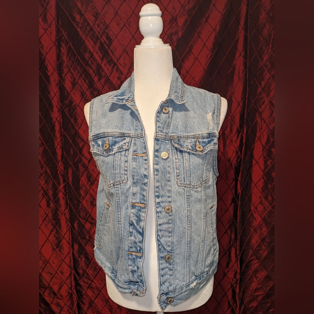 Ambercrombie & Fitch Jean Vest Size Small